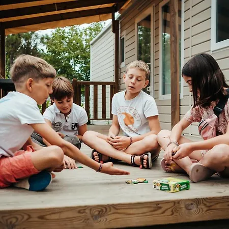 Mobil Xxl 4 - Ostrea Kemping